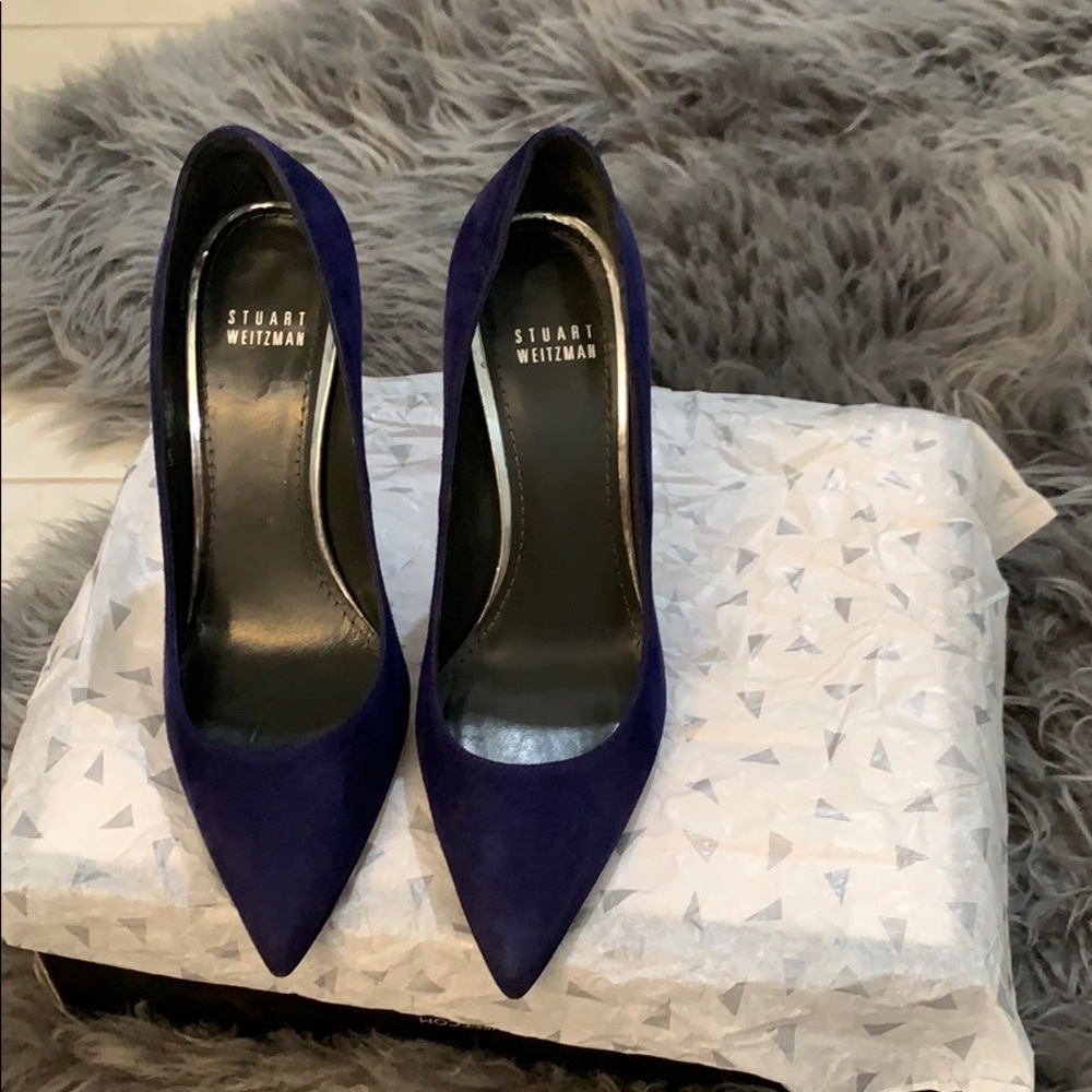 Stuart Weitzman Signature blue 4 1/2 inch pumps